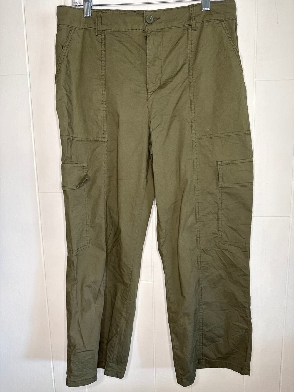 Social Standards by Sanctuary cropped cargo pants size XL